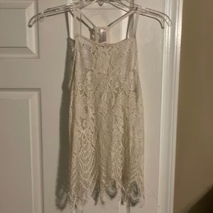 Cream lace tank top super cute